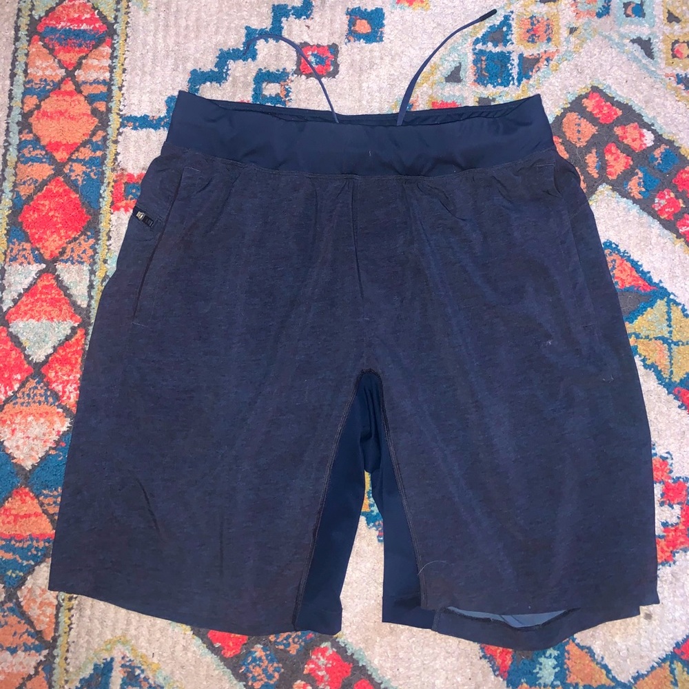 Lulu Lemon Men’s Athletic Shorts